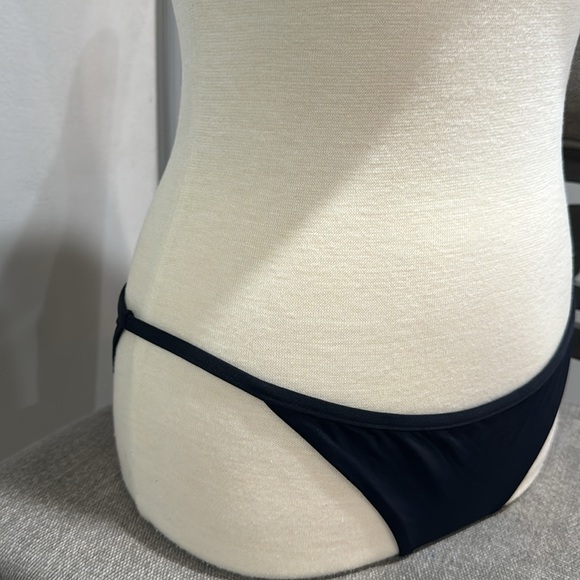 🔥Tavik Swimwear bottom only - Picture 4 of 10